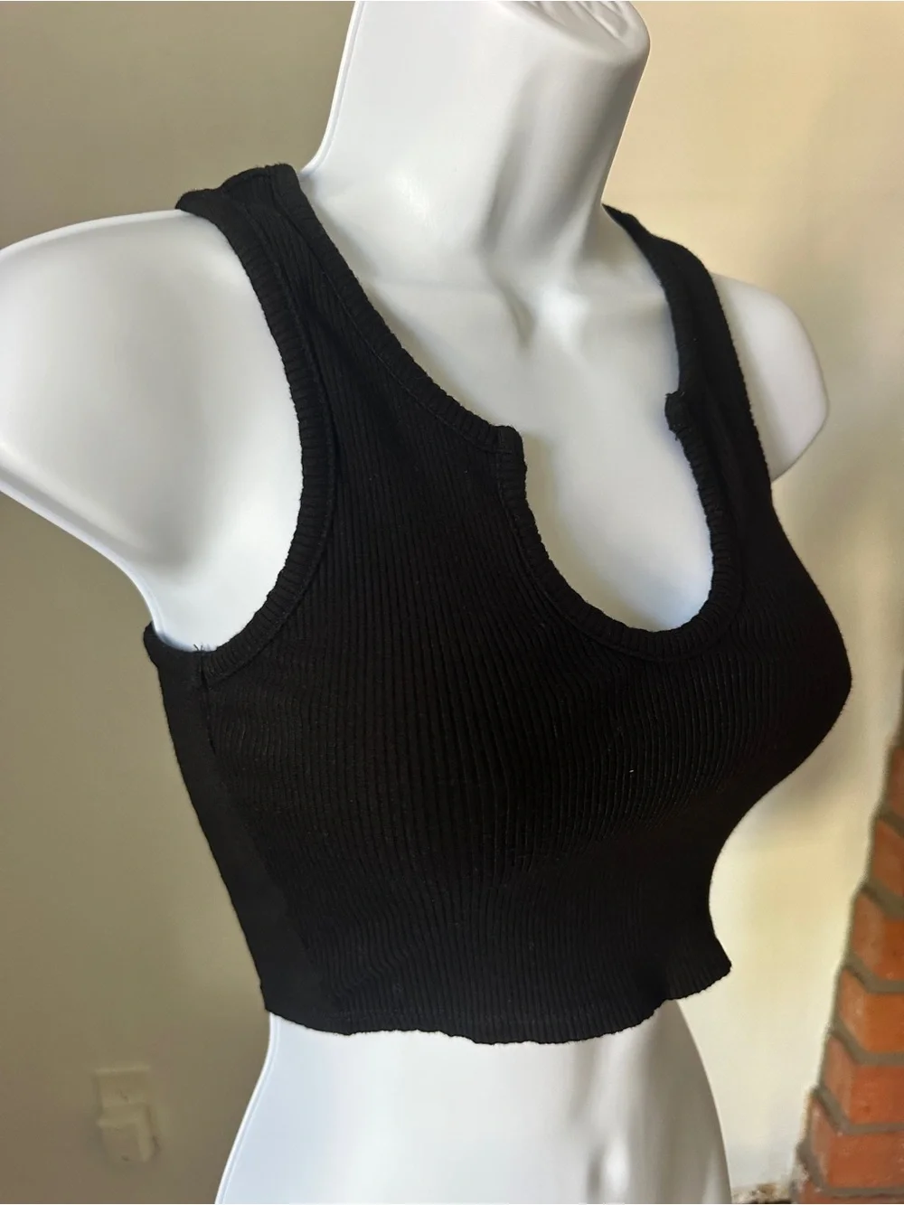 JLUXLABEL Black Ribbed Notch-Neck Too - Picture 1 of 4